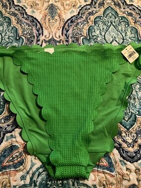 aerie Bright Green Scalloped Bikini Bottoms